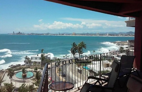 Balcones de Loma Linda Condo | Condo Ocean 3