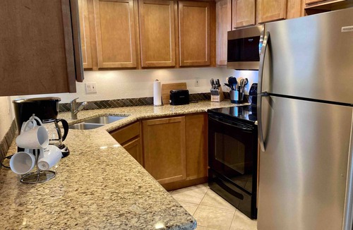 Tucson Condo | Condo opens to lush desert with unobstructed views of Catalina-Rincon mtns