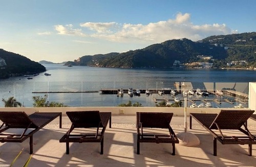 Puerto Marques Apartment | Condominio Torre Blanca Acapulco Diamond