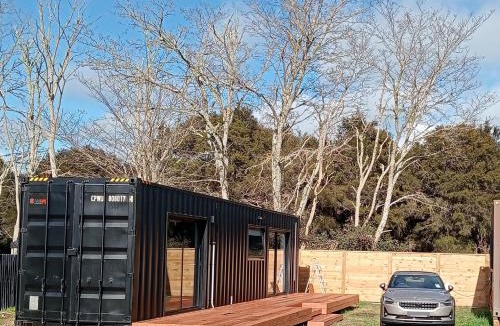 Waitahanui House | Container Stay - Taupo