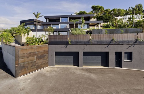 La Herradura Villa | Contemporary Luxury Villa overlooking La Herradura Bay