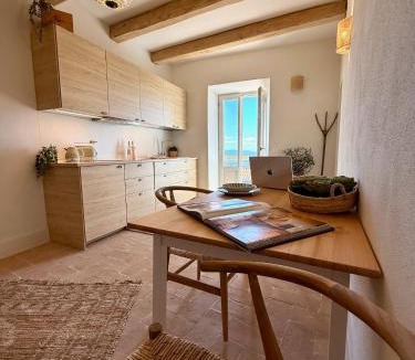 Montemassi Apartment | Conti di San Bonifacio - Tuscan Townhouse