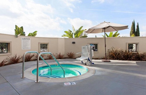 Rosemead House | Convenient El Monte Rooms near LA hotspots