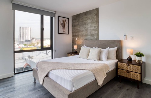 Avenida Revolucion Apartment | Cool Apt w/Balcony: Business Lounge+Gym+24-7/ SEC