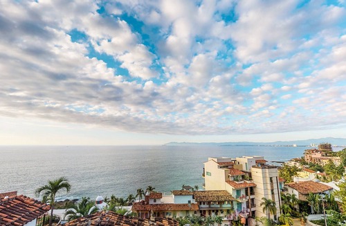 Conchas Chinas Condo | Costa de Oro - Casa Conchas Chinas 2BD Condo for rent in Conchas Chinas, Puerto vallarta