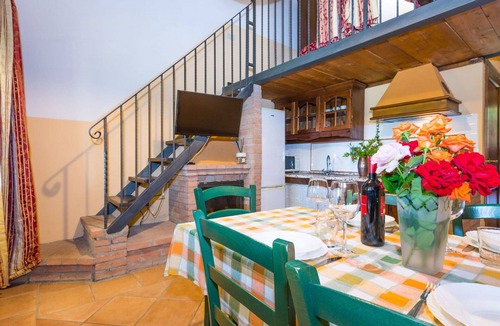 Riparbella Apartment | Cosy apartment for 5 guests with pool, A/C, WIFI, TV and patio