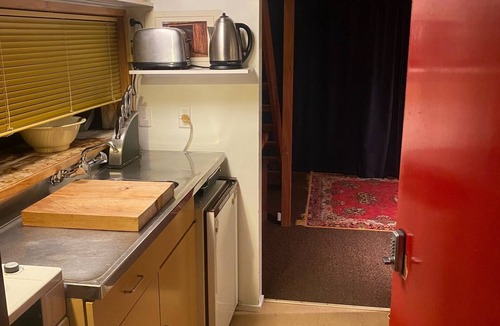 Ohakune Ski Chalet | Cosy Couple Getaway with Mountain View