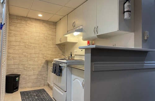 Newmarket Apartment | Cosy private apt