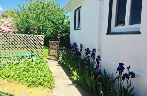 Waimate House | Cosy waimate 2 Bedroom House