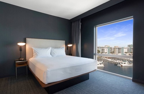 Marina del Rey Hotel | Courtyard by Marriott Marina del Rey