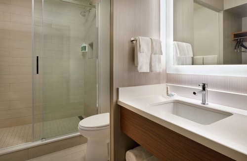 ByWard Market Hotel | Courtyard by Marriott Downtown Ottawa
