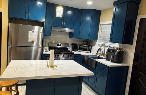 Downey House | Cozy 2-bedroom house in charming Downey with AC