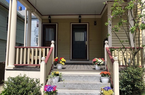 Egleston Square Apartment | Cozy and comfortable