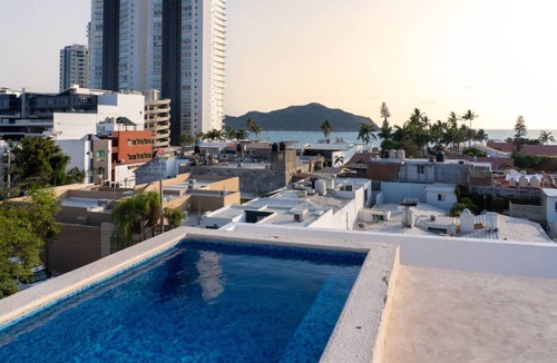 Las Gaviotas Apartment | Cozy apartment just two blocks from the beach