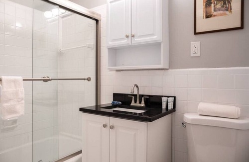 Fenway–Kenmore Apartment | Cozy Back Bay Studio | Close to Fenway!