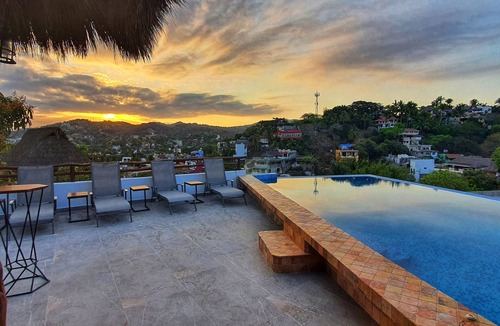 Sayulita Apartment | Cozy Condo 3 blocks from beach w/ROOFTOP POol