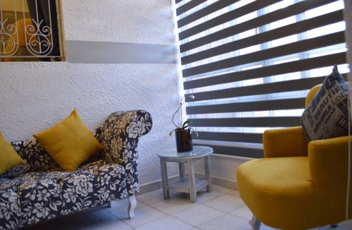 Ciudad Hidalgo Apartment | Cozy loft Frida