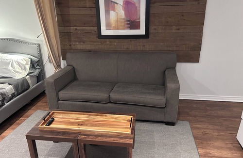 Upper Beaches Apartment | "Cozy & Modern Studio Retreat – Your Perfect Home Away from Home!"