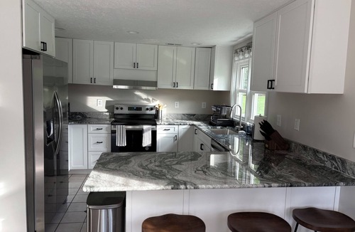 New River House | Cozy, riverfront house - 15 minutes from Virginia Tech