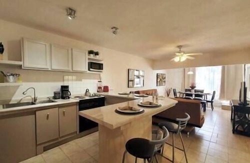 Cabo Bello Apartment | Cute Condo by Cabo's Top Beautiful Swimmable Beach
