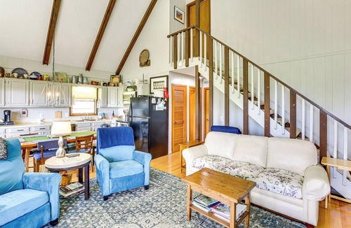 Zionville Cottage | Deck, Fire Pit, Games: Family Escape Near Boone