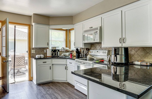 South St. Paul House | Deck & Shared Yard! Relaxing South Saint Paul Home