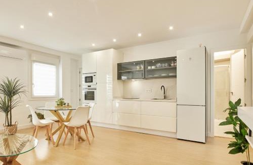 San Miguel-Capuchinos Apartment | Del Valle Hogar Centro