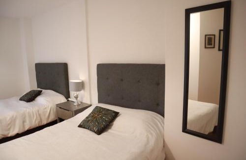 Bosques de las Lomas Apartment | Depa en Bosques de las Lomas con lindo jardin