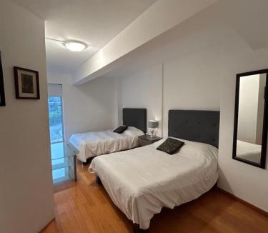 Bosques de las Lomas Apartment | Depa en Bosques de las Lomas con lindo jardin