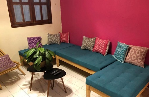 Del Cerrillo Apartment | DEPARTAMENTO EN SAN CRISTOBAL Centro ESTACIONAMIENTO LUGARES PUBLICOS EN LA CALLE