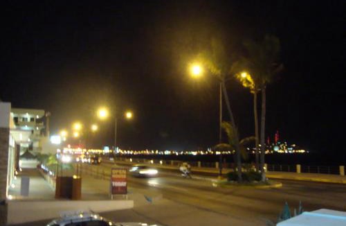 Mazatlan Apartment | Departamento Centrico Mazatlan a 2 cuadras de la playa, Close to the beach