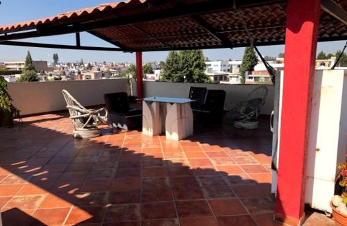 Cholula Apartment | Departamento con terraza verde