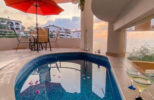 Conchas Chinas Apartment | Departamento en Villa Tres Palmas, Puerto Vallarta