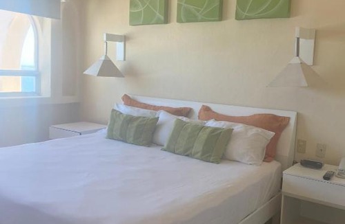 Manzanillo Apartment | Departamento Frente al Mar