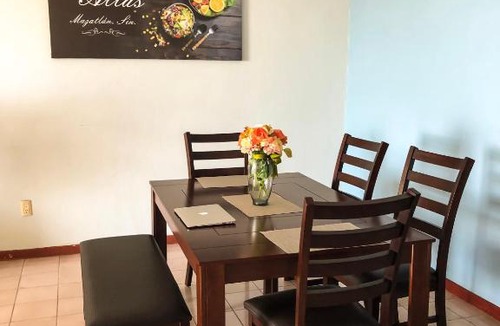 Downtown Mazatlan Apartment | Departamento Vacacional Olas Altas