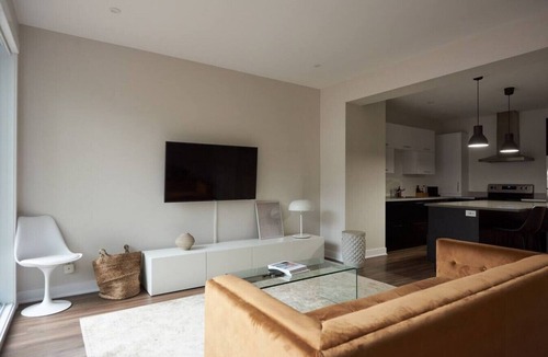 Little Italy Apartment | Design 3-bedroom flat with private terrace in Little Italy by Denstays