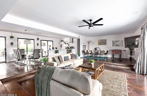 Camelback East House | Designer 5 Bd Home, Fountain Pool, Spa, Game Patio