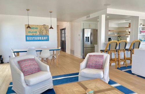 Oxnard Shores House | Designer Beachfront Home on the Sand