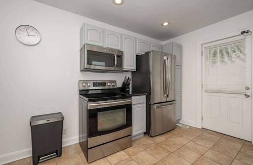 Park Hills House | Devou Park Cottage Suites – Walk to Devou Park!