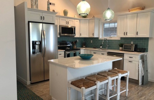 Matunuck House | Directly on the Ocean with pocket beach and brand new renovations!