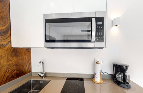 Tulum Apartment | Dog-Friendly Condo W/ Expansive Shared Pool, Balcony, Central AC, & Fast WiFi!