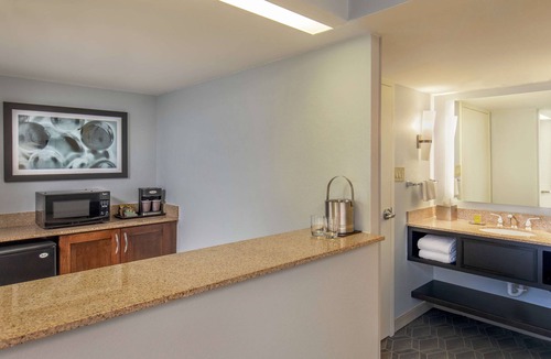 Columbia Hotel | DoubleTree by Hilton Columbia