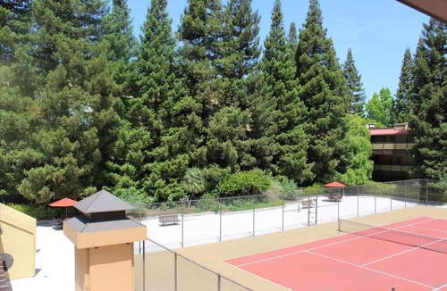 Downtown Sacramento Condo | Downtown Condo, Tennis Courts and Pool