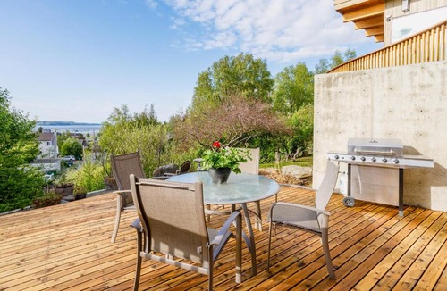 Downtown Anchorage House | Downtown Contemporary Coastal Oasis