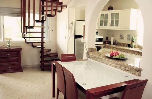 12th Street Apartment | Downtown Penthouse Near Beach