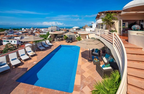 Downtown Puerto Vallarta Villa | DOWNTOWN VILLA AMAZING VIEWS FULL STAFF - 7 BD