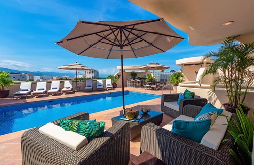 Downtown Puerto Vallarta Villa | DOWTOWN VILLA INCREDIBLE VIEWS WITH FULL STAFF