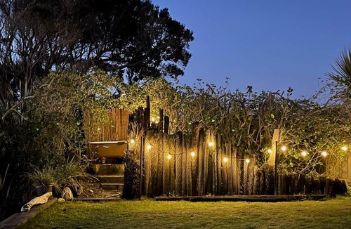 Hokitika House | Drifting Sands Beachfront Retreat