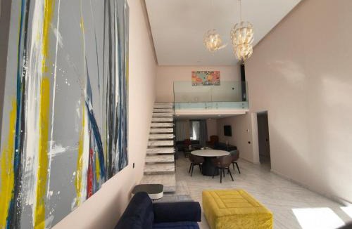 Annakhil Apartment | Duplexe Moderne 3 suites à Oliver Palm Resort