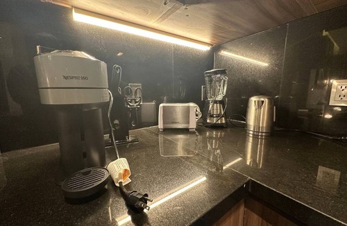Colonia Cuauhtemoc Apartment | Eclectic Contemporary Apartmentnn